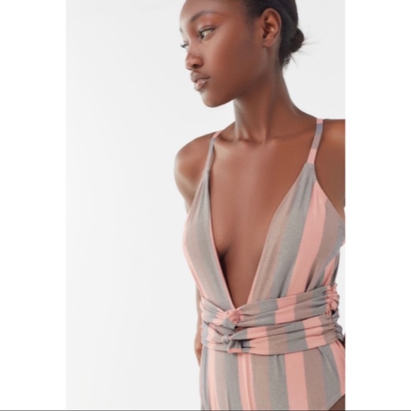 Pink & Gray Cici Knotty One Piece Swimsuit Bikini - Picture 4 of 6